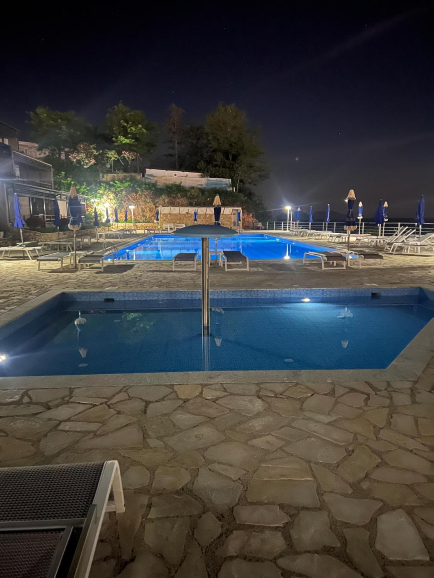 Sea View Apartment! Vlorë Exterior foto
